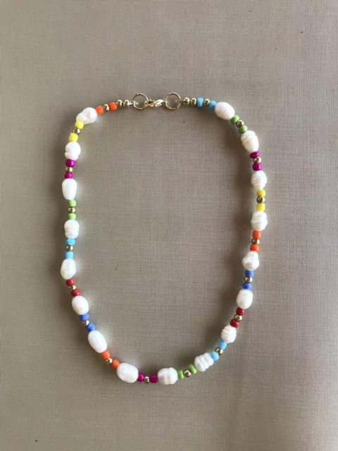 Colar flora vibrante