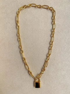 Colar cadeado