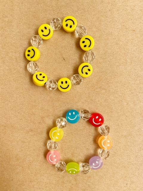pulseira smiles com entremeios transparentes