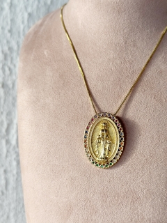 Medalha Grande Nossa Senhora rainbow - comprar online