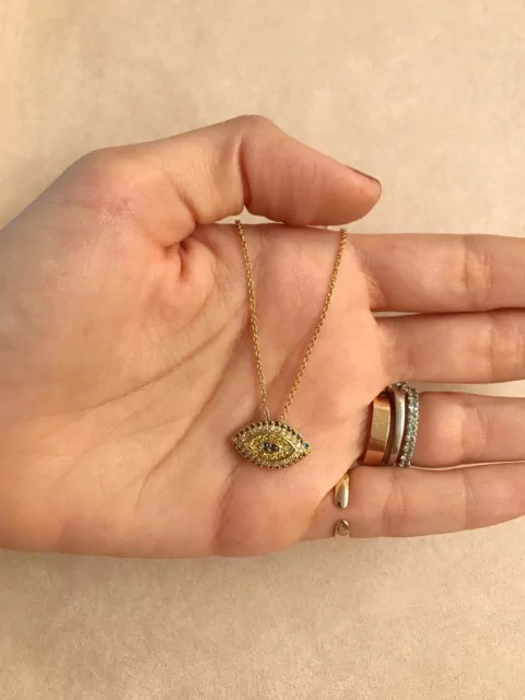 Colar delicado olhinho grego