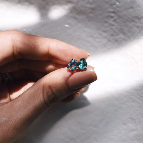 Piercing duas gotas turmalina e água marinha