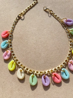 Colar búzios coloridos  - comprar online