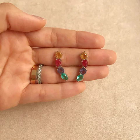 Ear cuff amarelo, rubi, tanzanita e turmalina