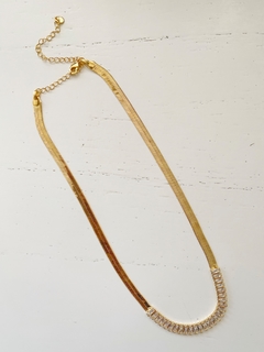 choker fita baguette