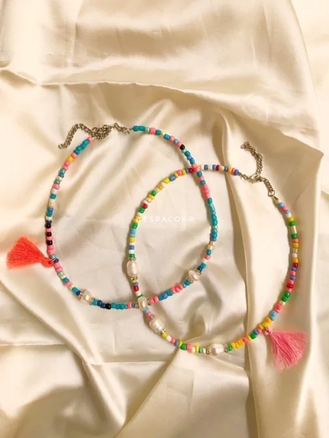 Choker miçangas, pérola natural e tassel