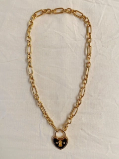 Colar coração fechadura 