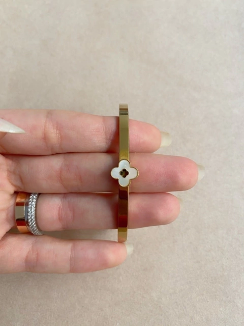 Bracelete flor madrepérola