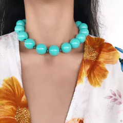 Colares de bolas com entremeios - Espaço A.R