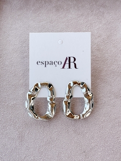 Brinco vazado martelado - comprar online