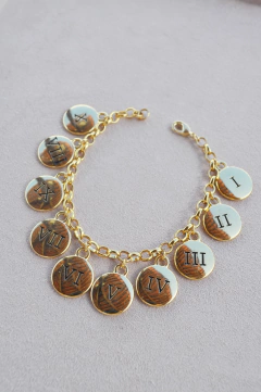 Pulseira Dez Mandamentos na internet