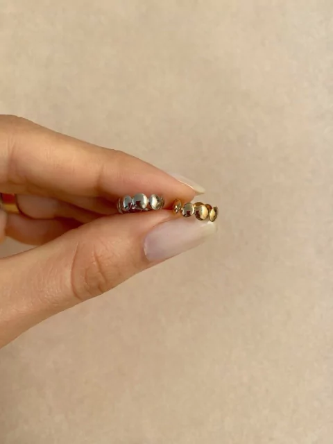 Piercing bolinhas chapado