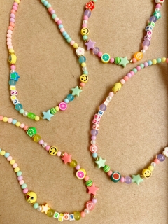 colar happy and fun
