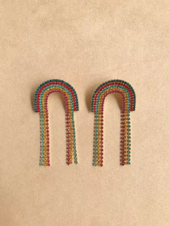 Brinco brilhos rainbow