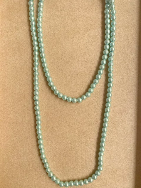 Fio de pérola longo azulado