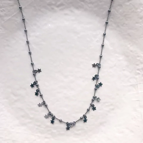 Colar mini estrelinhas