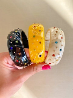 bracelete em resina completo - comprar online