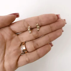 Mini Ear cuff três estrelas
