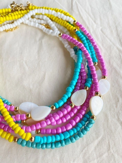 Colar colorido com gota em madrepérola  - comprar online