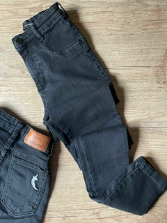 Calça Jeans Sal e Pimenta Premium - comprar online