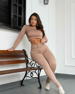 Calça Leg Cinto - comprar online