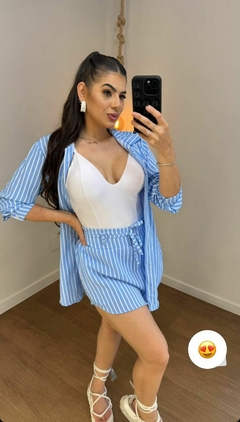 Conjunto Camisa e Shorts Saia - comprar online