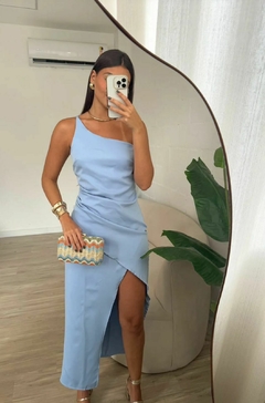 Vestido Midi Mila na internet