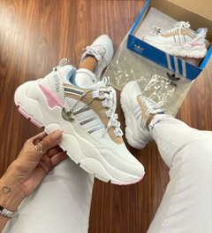 Novo Adidas Feminino - comprar online