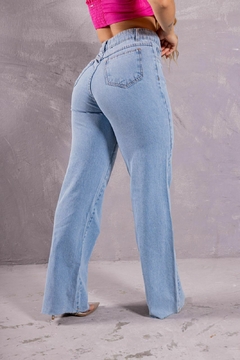 Calça Wide Leg na internet