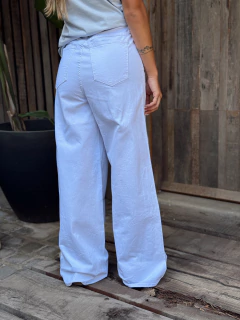 Pantalón wide leg con strass en internet