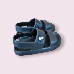 Sandalia de Goma Negra - comprar online