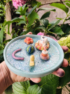 Porta sahumerio de varilla gatito en la pileta - comprar online