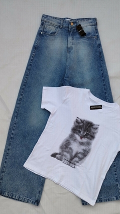 Remera Cat en internet