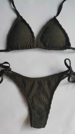 Bikini Textura Verde Militar - comprar online