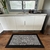 Alfombra textil liviana de cordura tamaño grande, no es vinílica pero si es impermeable, resistente y antidesgarro. Ideal para decorar el living y para exteriores. Panda Rojo Deco, decoración para tu hogar.