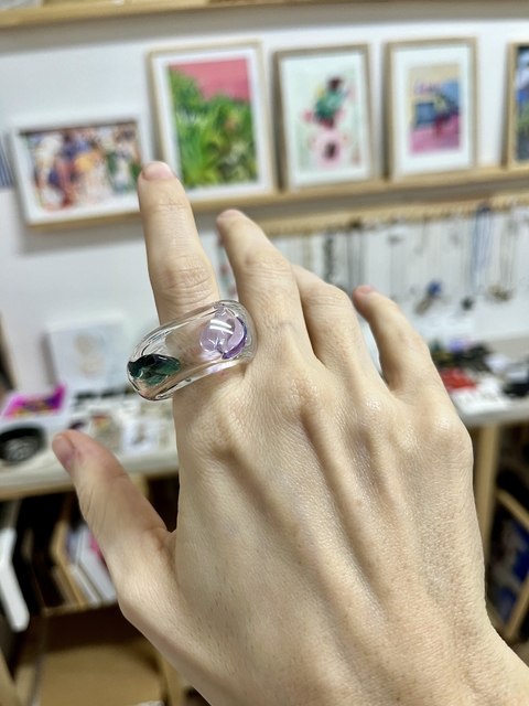 Anillo 2 corazónes de vidrio - Galaxia