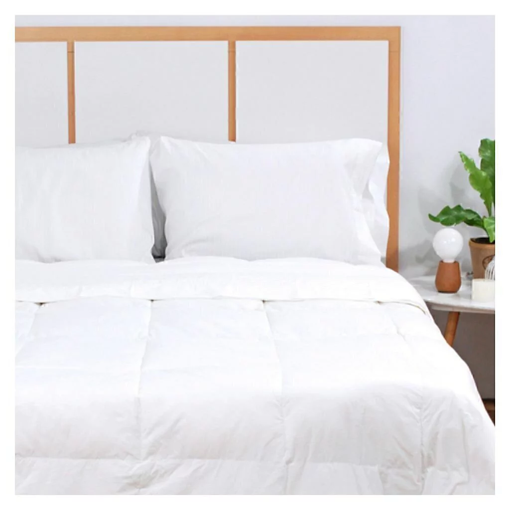 Edredon Hotelero Duvet 1 1/2 160 x 240 Cm