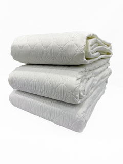 Cubrecolchón Matelaseado con 4 Elásticos 160x 190-200 Reforzado - comprar online