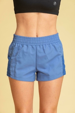 Short outdoor con red Lanin (7553) - Aptitud