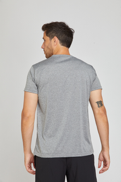 Remera básica (6553) en internet