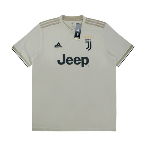 camisa de futebol-juventus-2018-2019-adidas-CF3488-fanatico