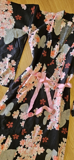 Yukata Preta Flor Sakura em Algodão na internet
