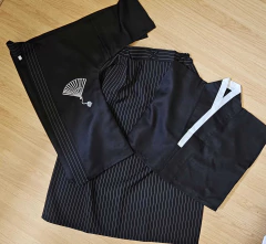 Imagem do Conjunto Infantil Haori e Hakama Preto - Samurai