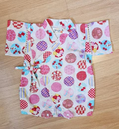 Macacão estilo Kimono Bebê Sakuras e Carpas na internet