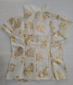 Blusa Oriental Branca Com Estampa Flor - loja online