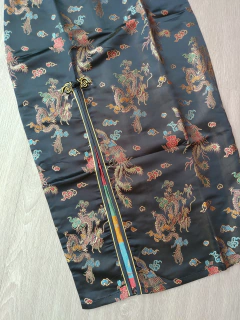 Vestido oriental longo Dragão e Fênix com Fenda Lateral - Preto