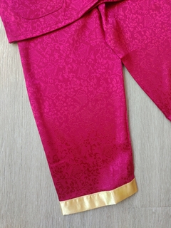 Conjunto Oriental Infantil Cetim Vermelho na internet