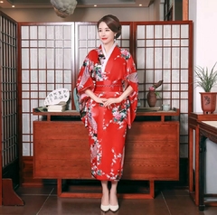 Yukata Feminino Vermelha Com Estampa De Pavão - Tam Único