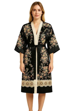 Kimono Longo Feminino em cetim fino Preto - Floral - comprar online