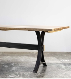 MESA COMEDOR SKINNY